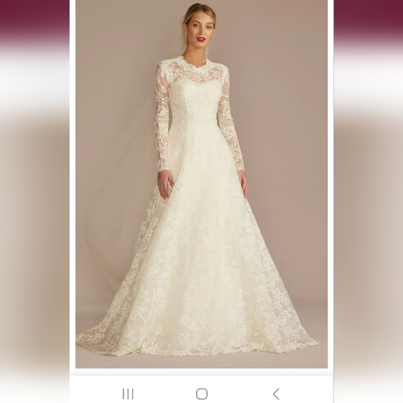 Wedding dress